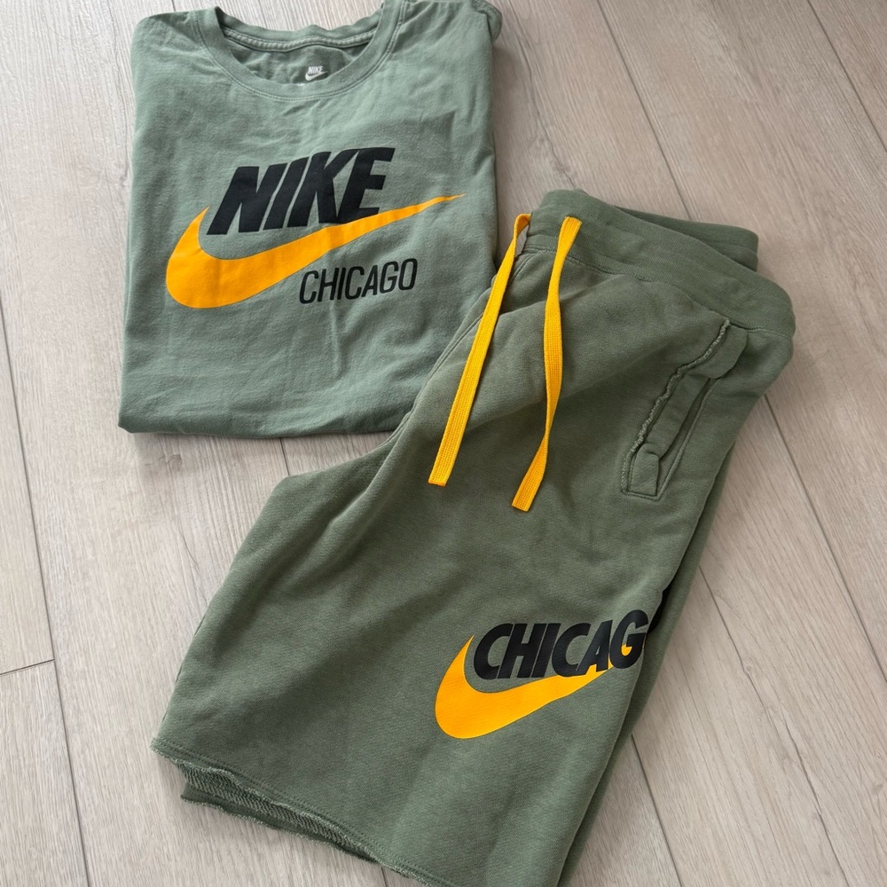 Nike Chicago Green and Yellow Set